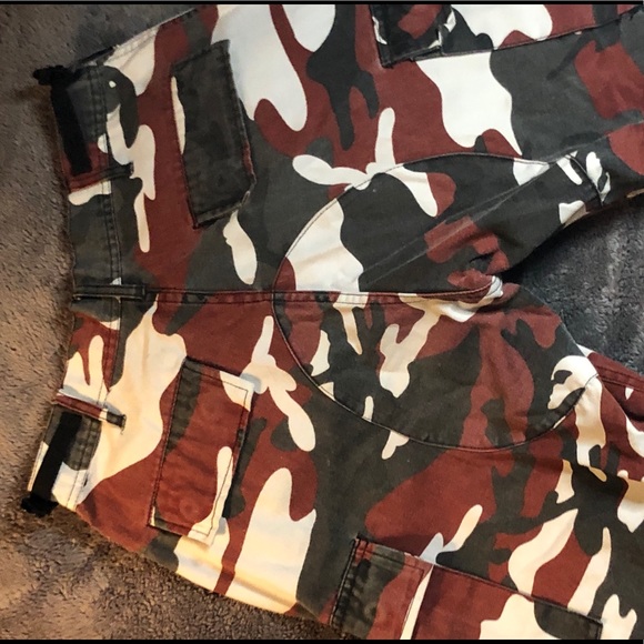 Red camo Rothco pants - Picture 3 of 4